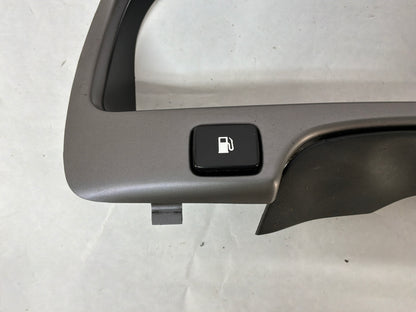 2004 Pontiac GTO Speedometer Gauge Cluster Bezel Trim Panel OEM