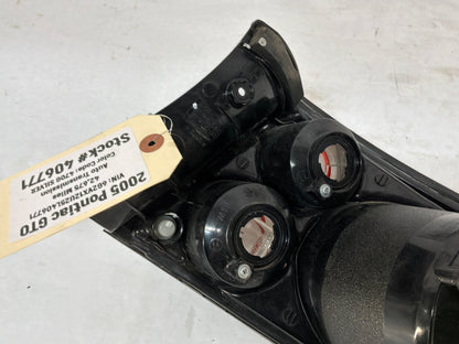 2005 Pontiac GTO LH Driver Tail Light Taillight Lamp OEM