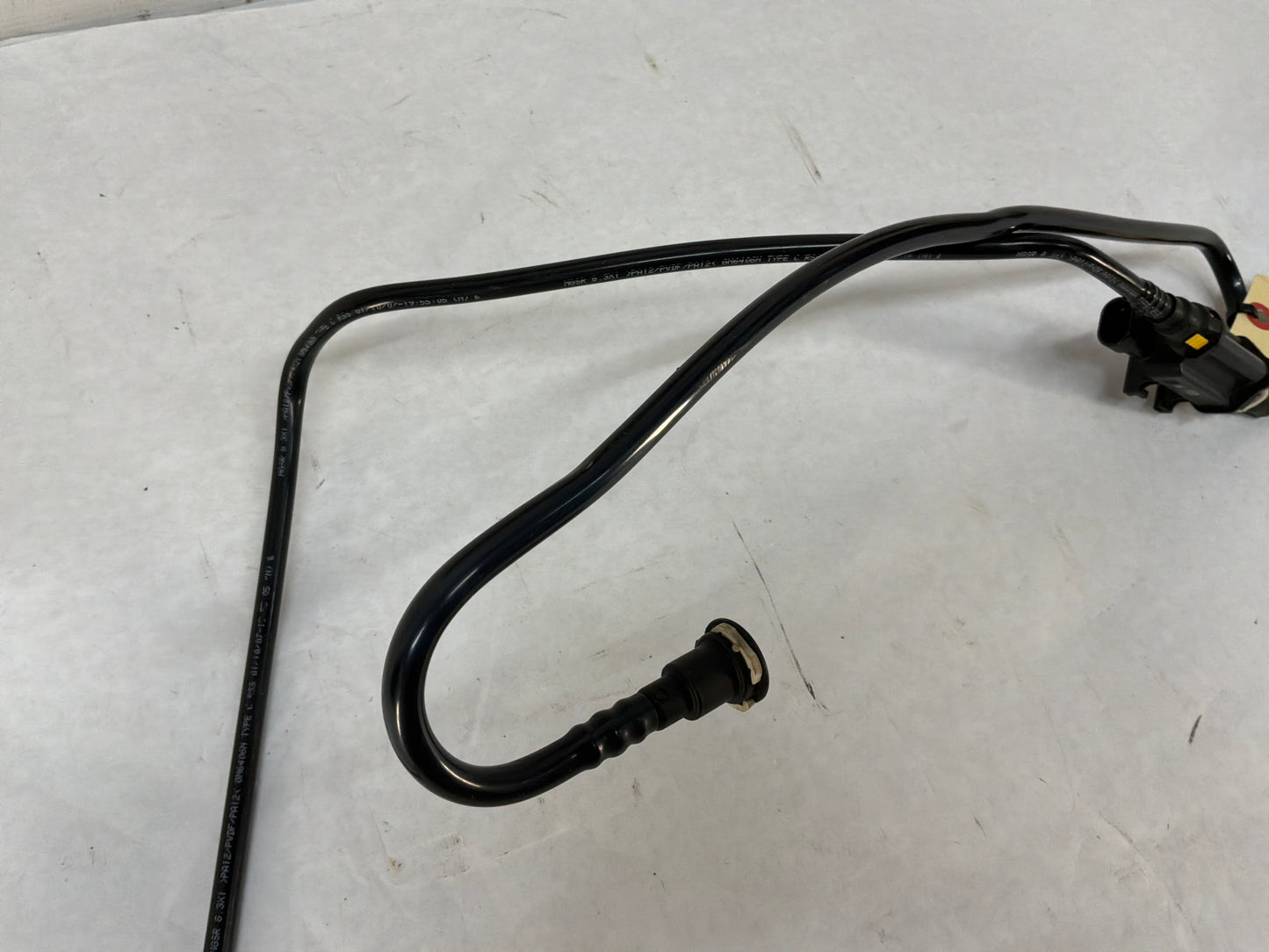 2008 Pontiac G8 GT Intake Manifold EVAP Purge Solenoid Valve Lines Tubes Hoses Lines OEM