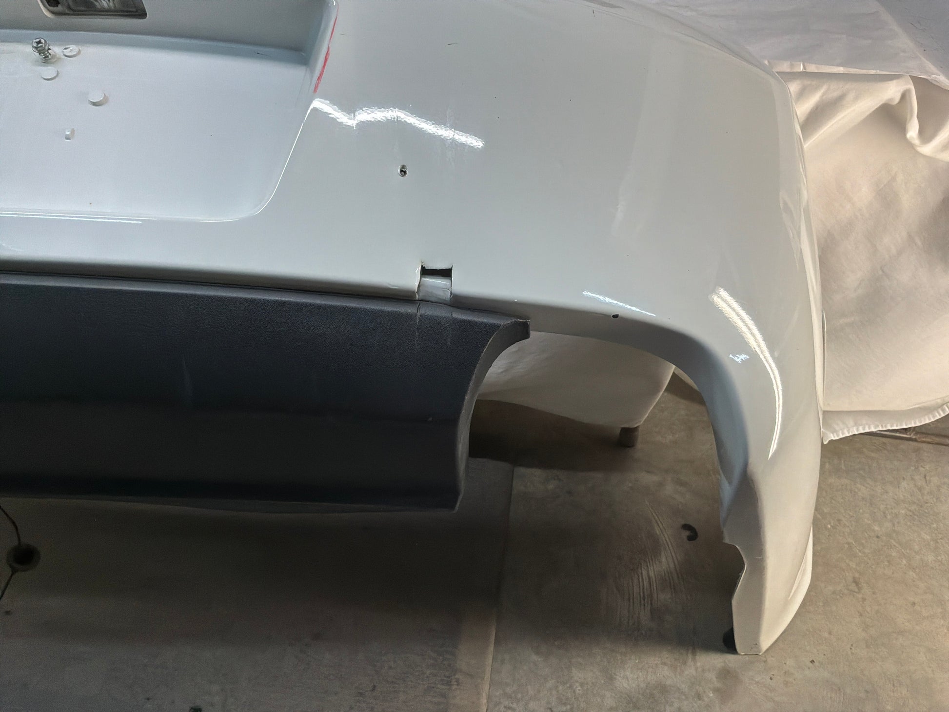 Rear bumper - Day's Parts Yard