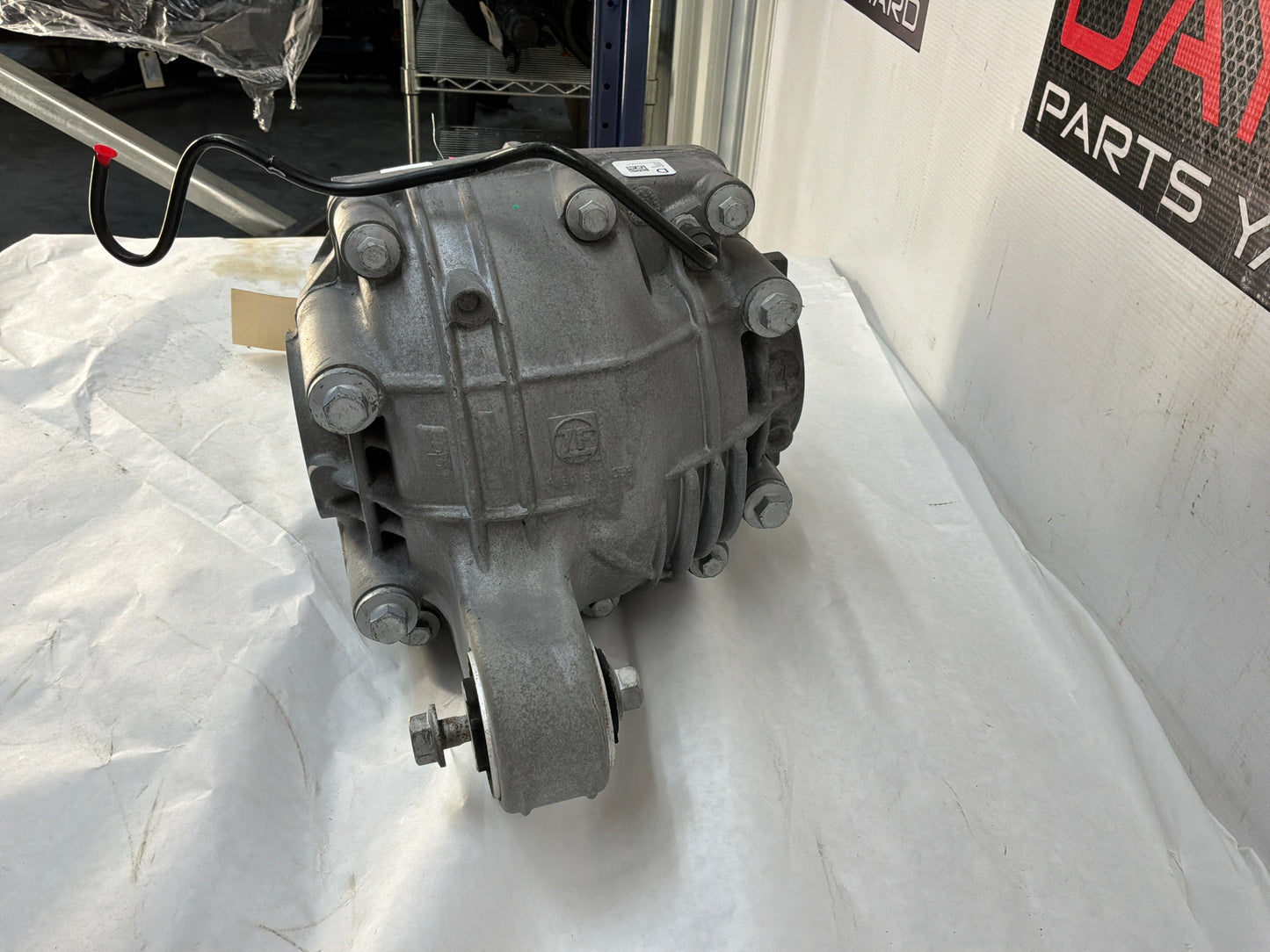 Rear diff - Day's Parts Yard