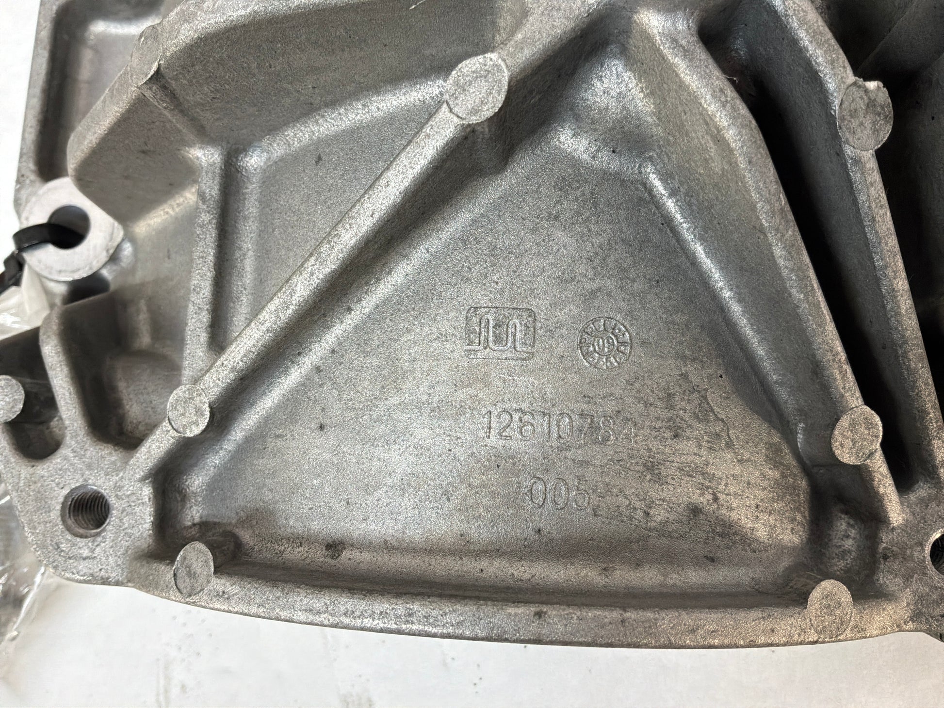 Ac bracket - Day's Parts Yard