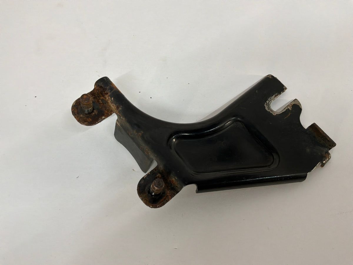 2006 Pontiac GTO Clutch Reservoir Bracket OEM