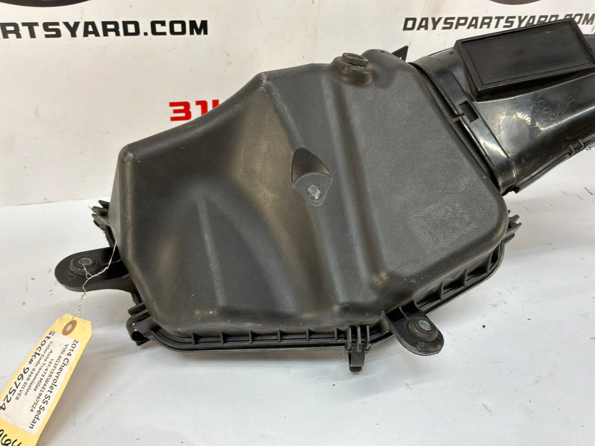 2014 Chevy SS Sedan Factory OEM Air Intake Box Assembly
