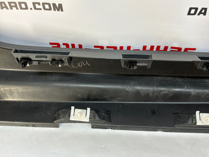 2017 Chevy SS Sedan LH Driver Rocker Molding Side Skirt Panel Trim Gray OEM