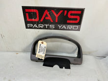 Speedometer bezel - Day's Parts Yard
