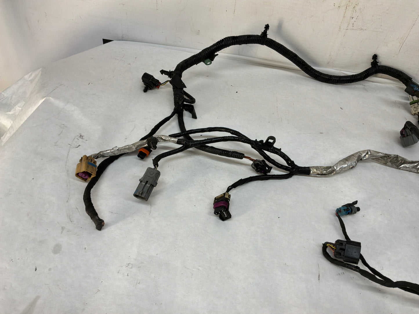 Engine transmission harness - Day's Parts Yard