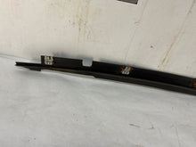 Rh belt molding - Day's Parts Yard