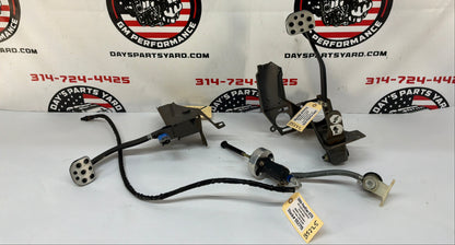 2006 Pontiac GTO Manual Transmission Pedal Assembly OEM