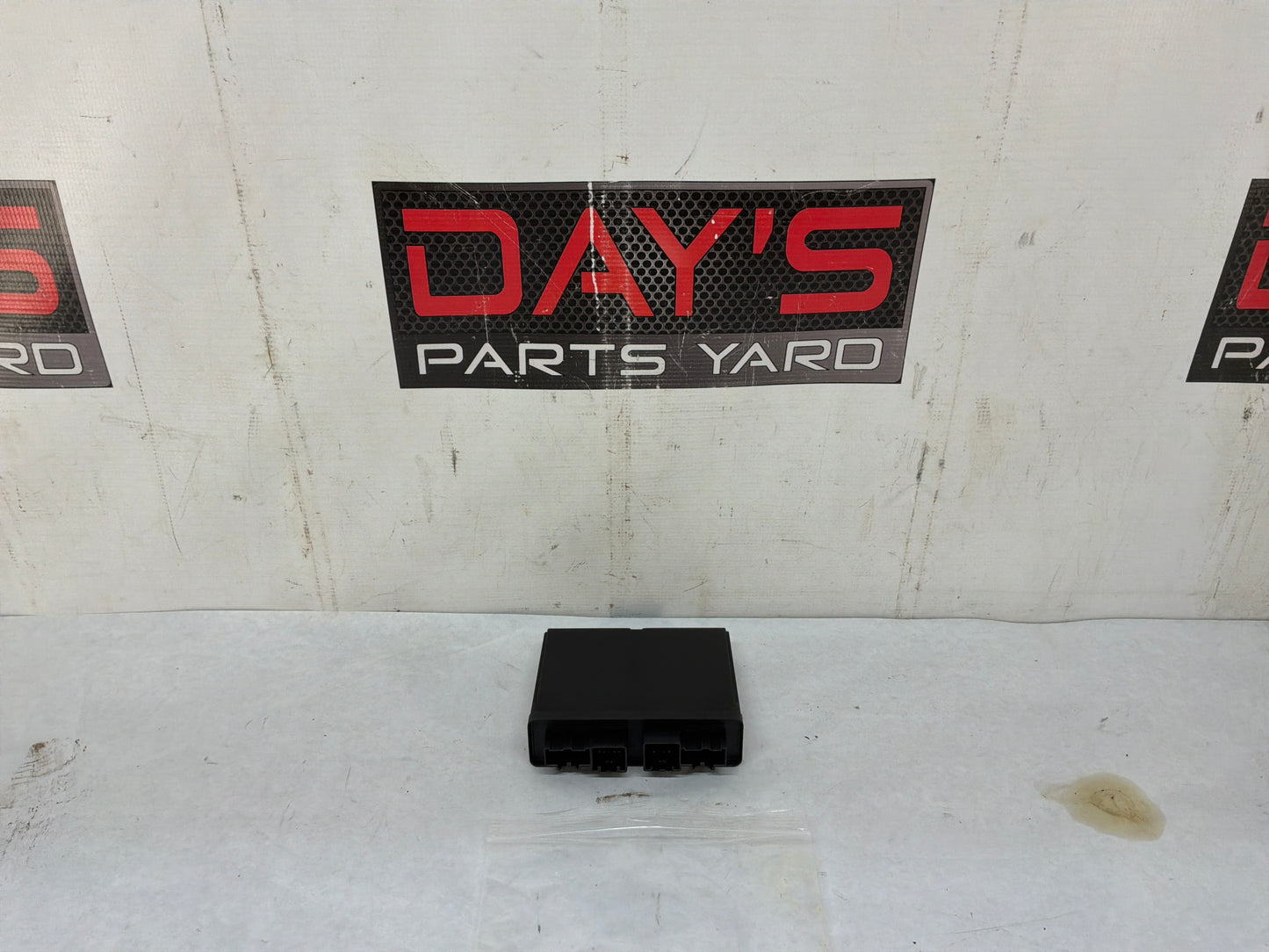 2017 Chevy SS Sedan Keyless Entry Control Module OEM