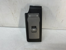 Rh door control - Day's Parts Yard