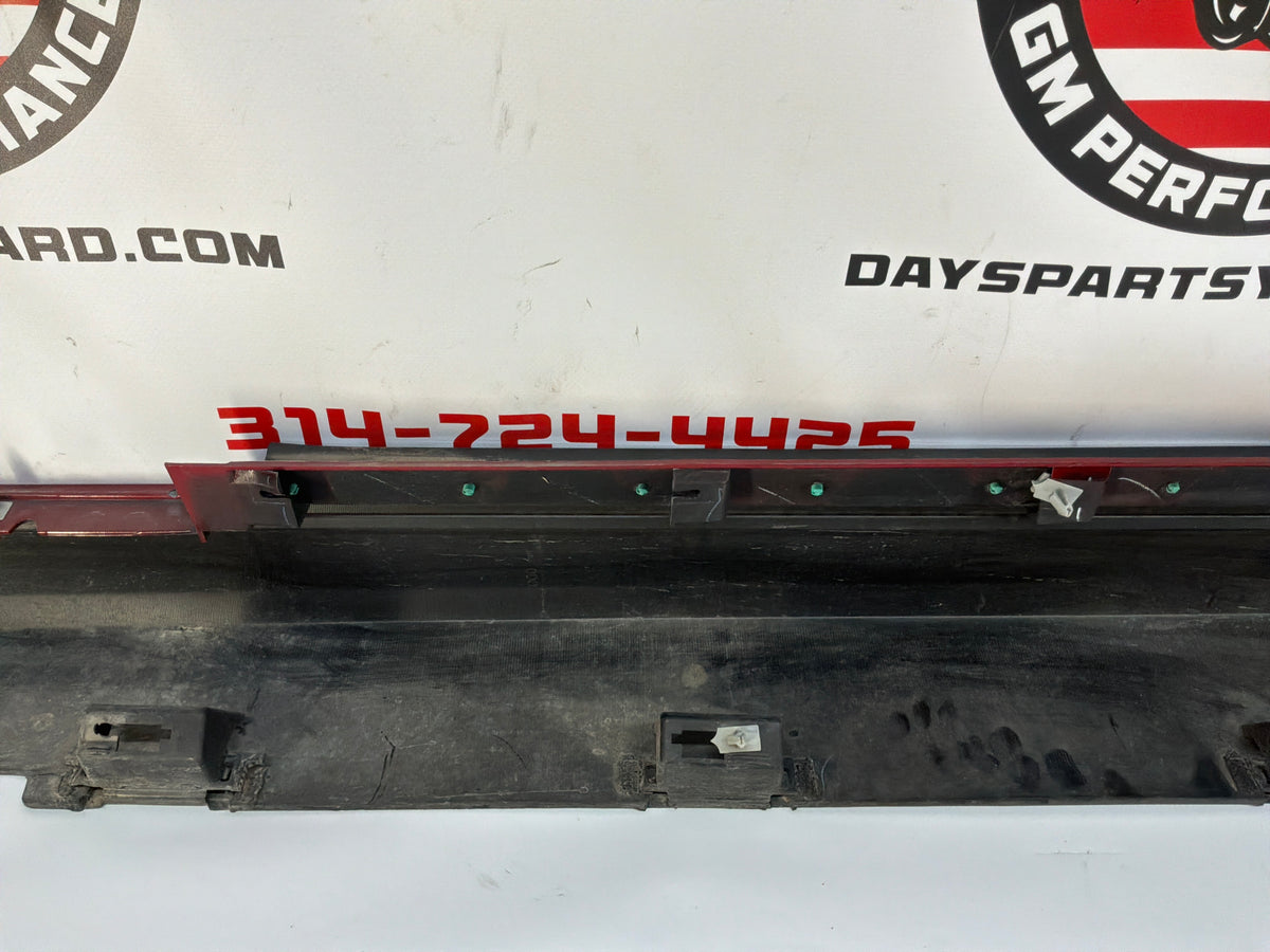 2013 Chevy Camaro ZL1 RH Passenger Rocker Molding Side Skirt Panel OEM