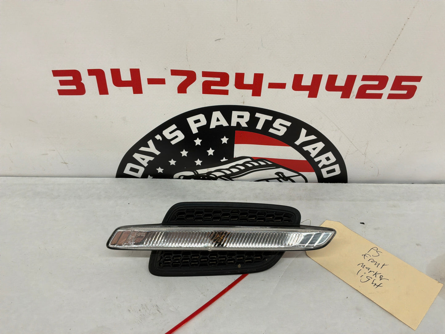 RH Passenger Fender Marker Repeater Lamp Light OEM