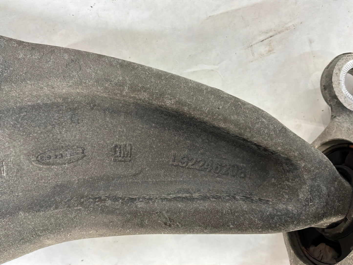 Control arm - Day's Parts Yard