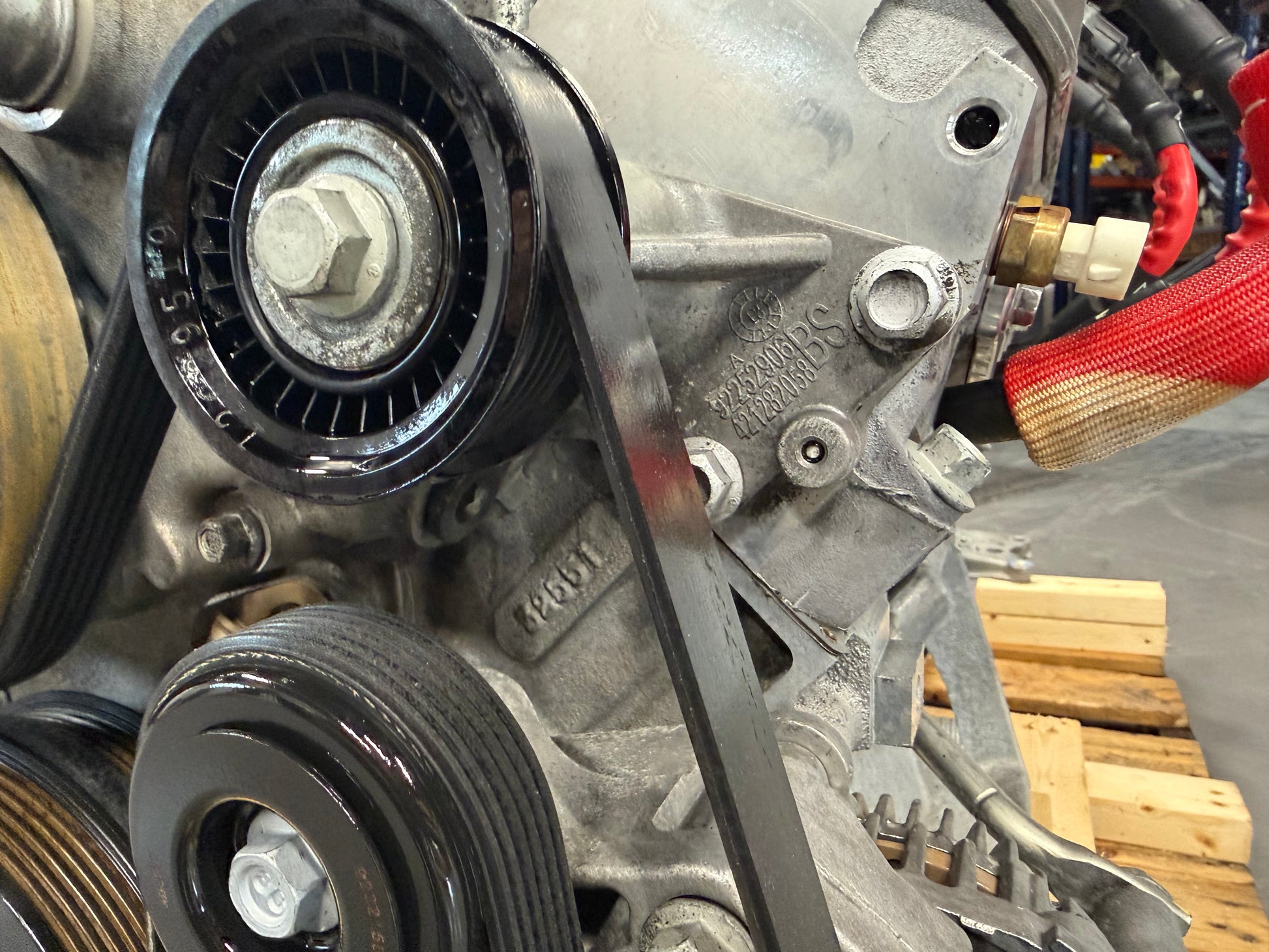 6.2L LS3 Engine 6L80 Automatic Transmission Drivetrain Pullout 415HP - Day's Parts Yard