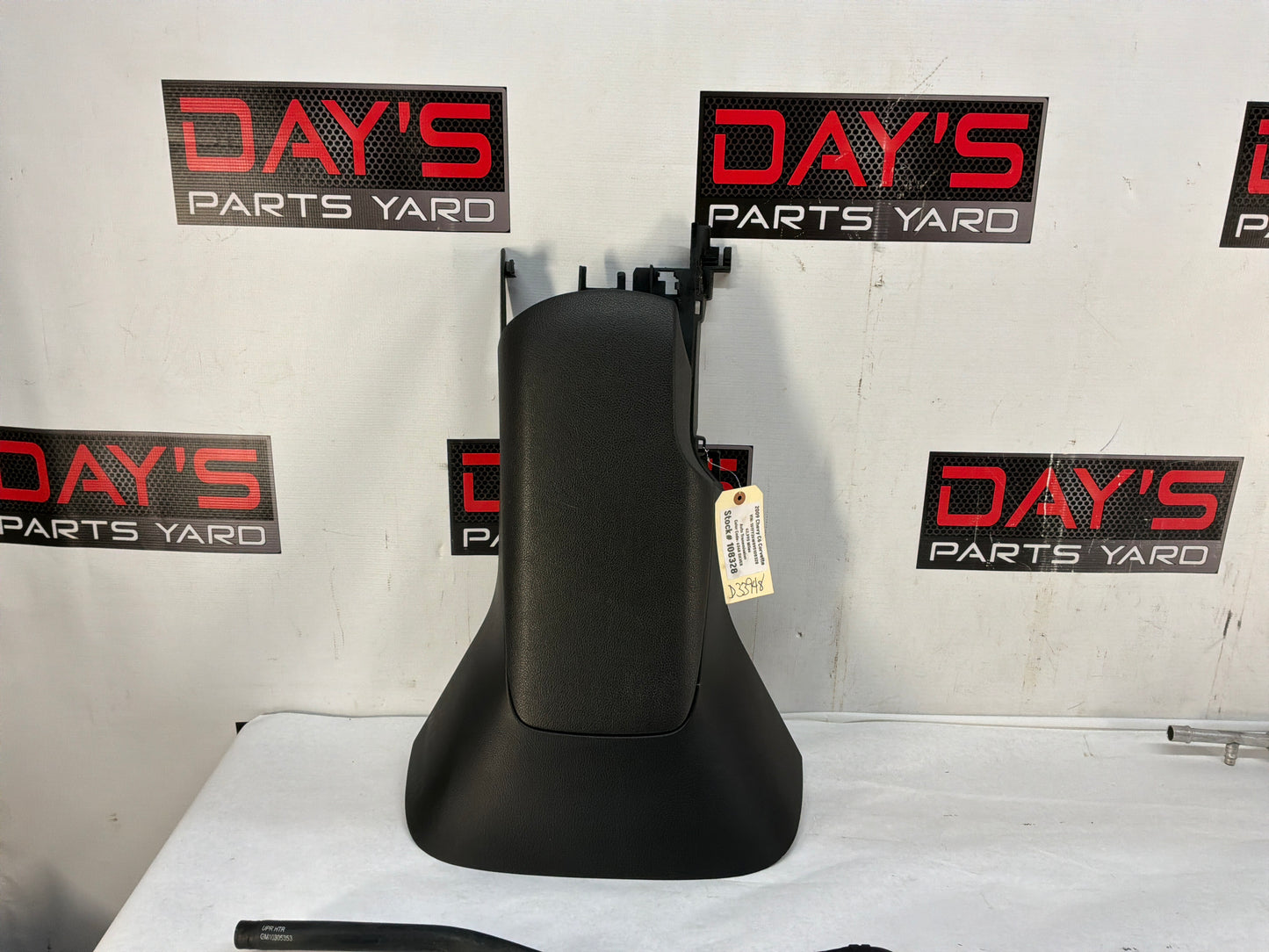 Center console - Day's Parts Yard