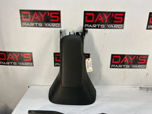 Center console - Day's Parts Yard