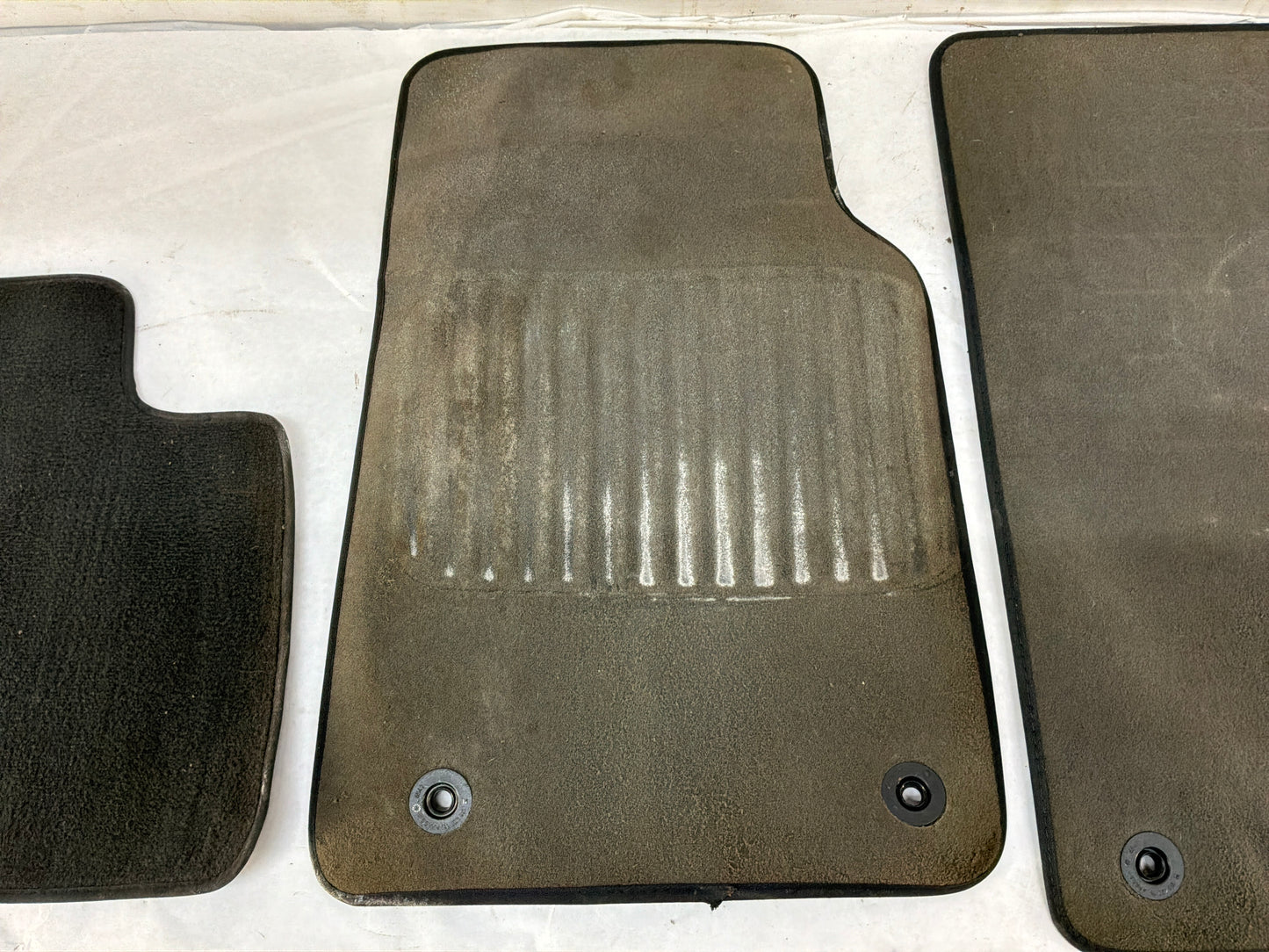 2008 Pontiac G8 GT Front and Rear Floor Mats OEM