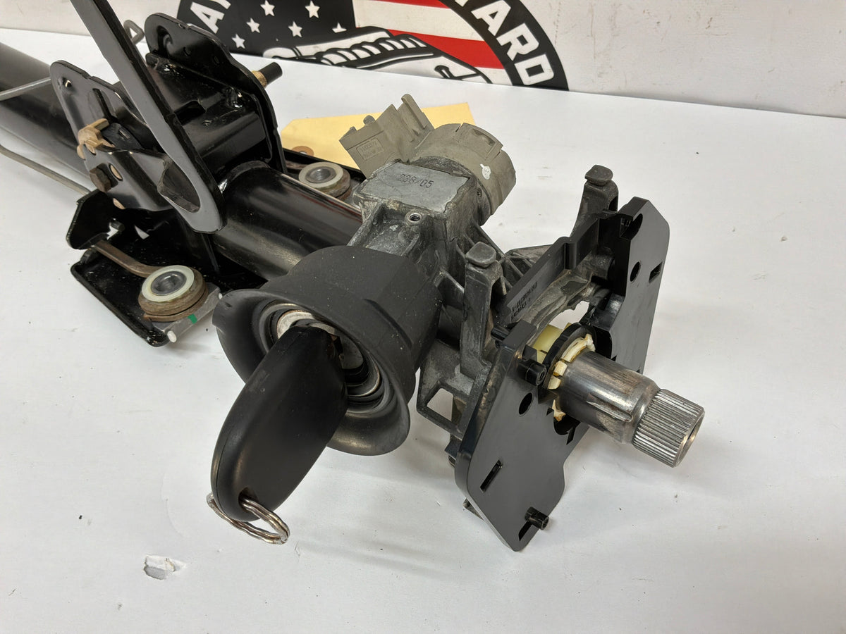 2006 Pontiac GTO Steering Column Shaft w/ Key OEM