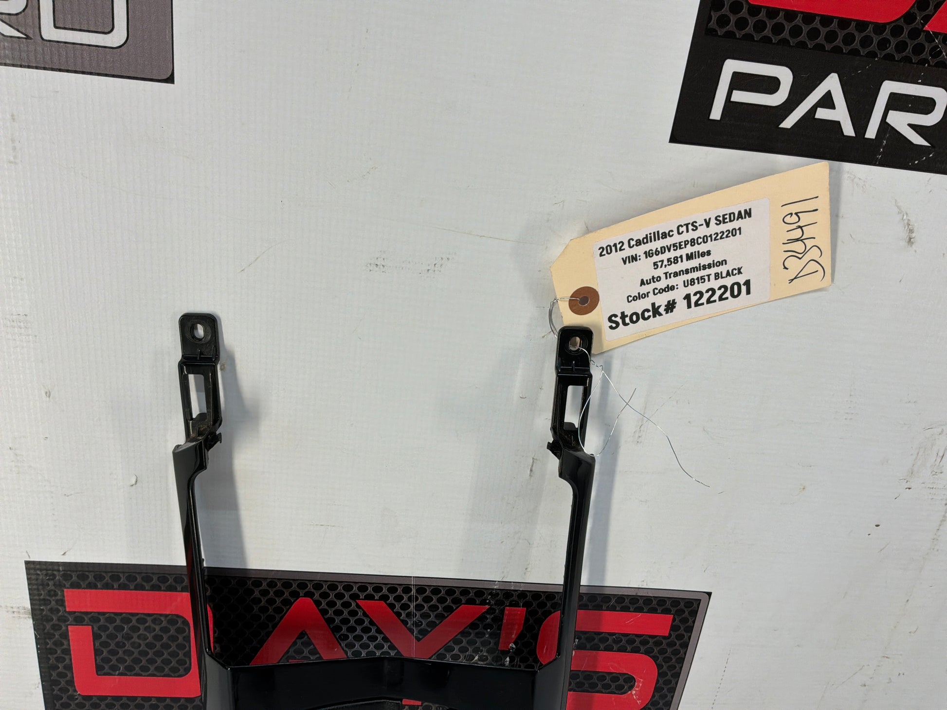 Shifter bezel - Day's Parts Yard
