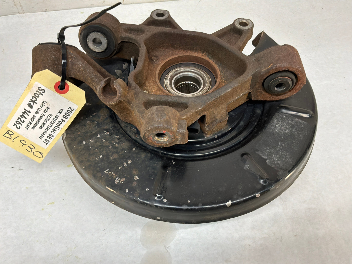 2008 Pontiac G8 GT LH Driver Rear Suspension Spindle Hub Knuckle OEM
