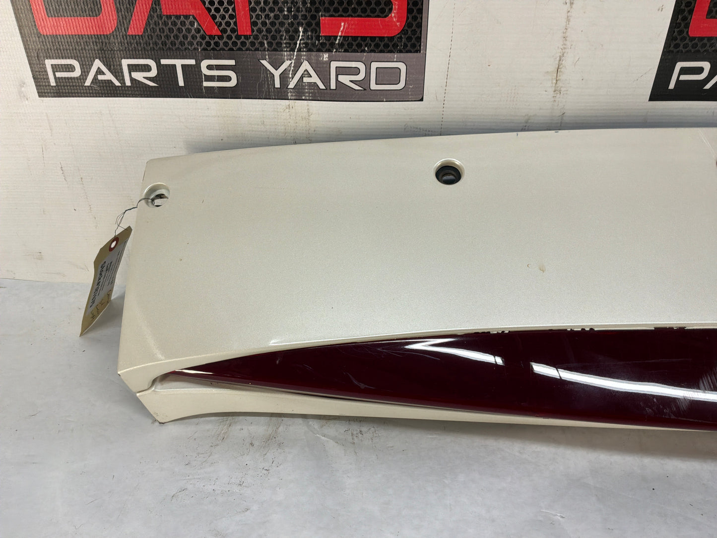 2012 Chevy Avalanche Rear Third 3RD High Mount Brake Light Lamp Spoiler 3rd OEM