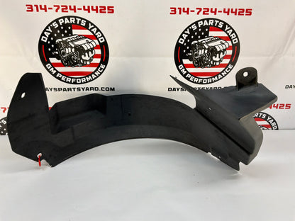 2006 Cadillac CTS-V RH Passenger Front Inner Fender Wheel Well House Liner OEM