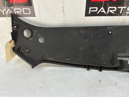 2017 Chevy SS Sedan Radiator Core Support Grille Cover Sight Shield OEM