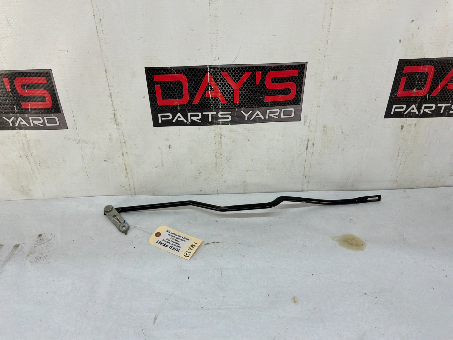 2014 Cadillac CTS-V Sedan Automatic Transmission Gear Shifter Linkage Rod OEM