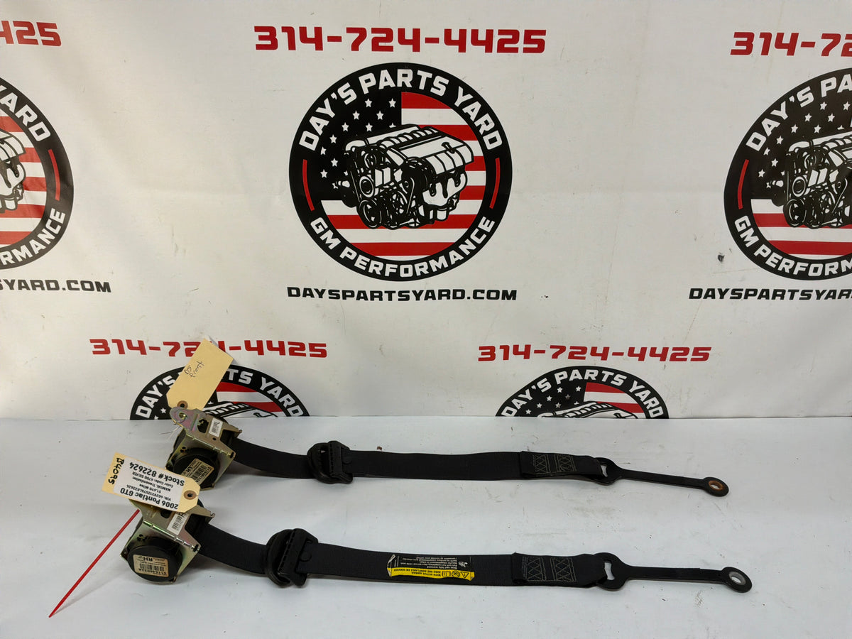 2006 Pontiac GTO LH & RH Front Seat Belts Retractors OEM