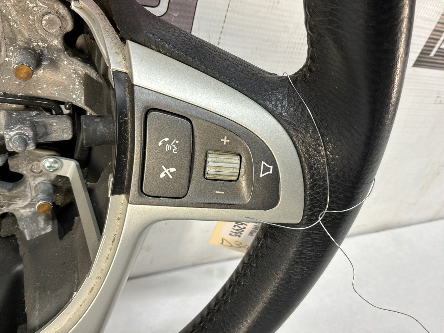 Steering wheel - Day's Parts Yard