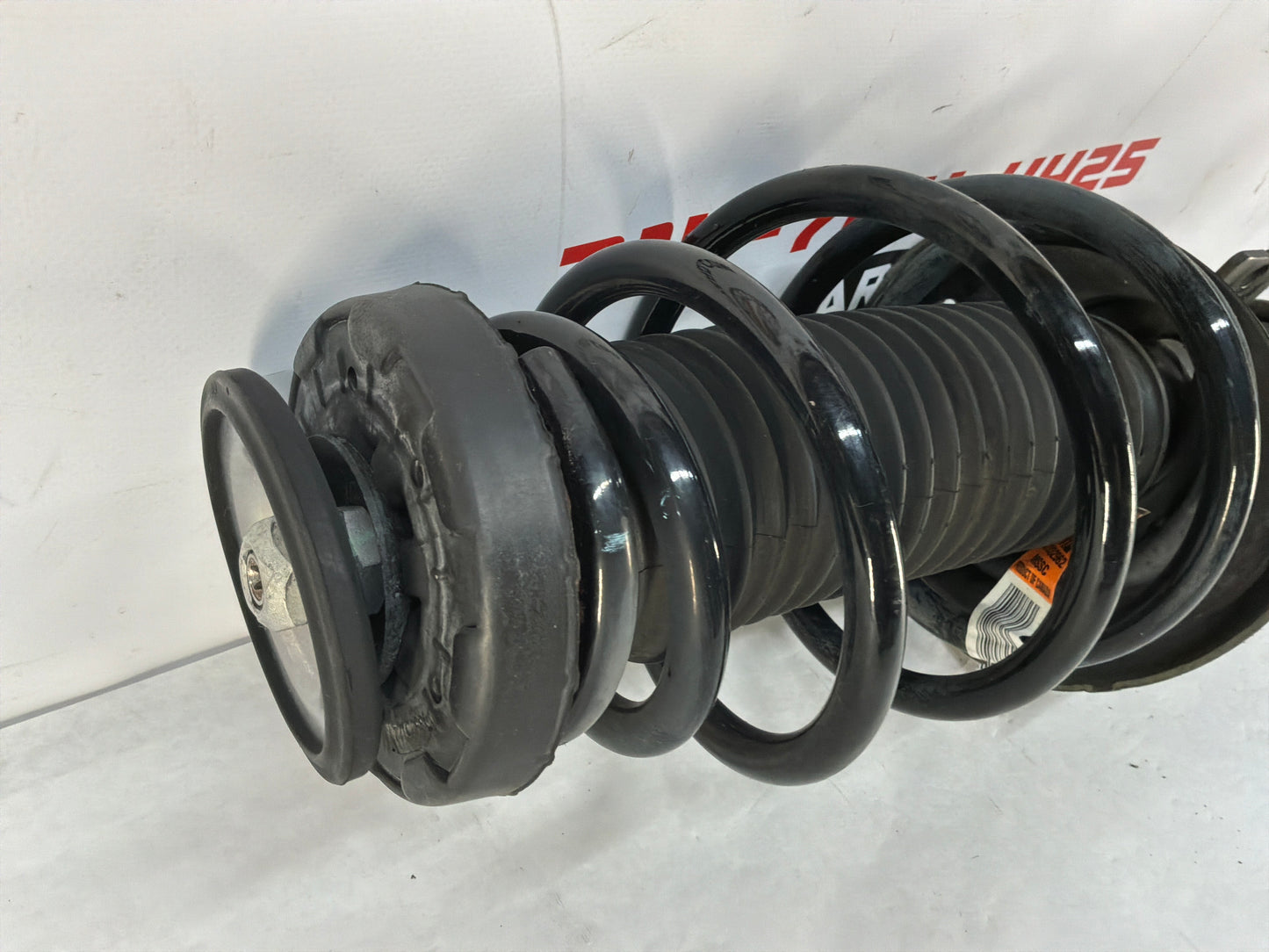 2015 Chevy Camaro SS 1LE RH Passenger Front Suspension Shock Strut Assembly OEM