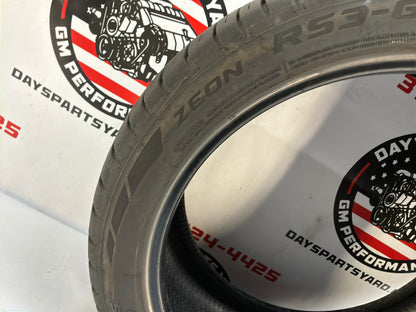 255/40/R19 Cooper Zeon Tire