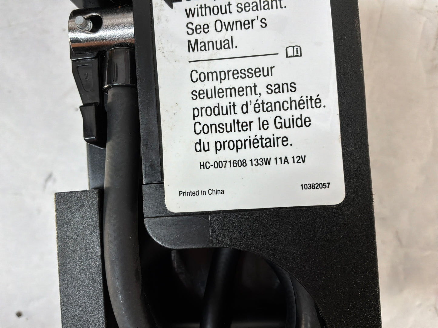 2017 Chevy SS Sedan Spare Tire Sealant Container & Compressor Assembly OEM