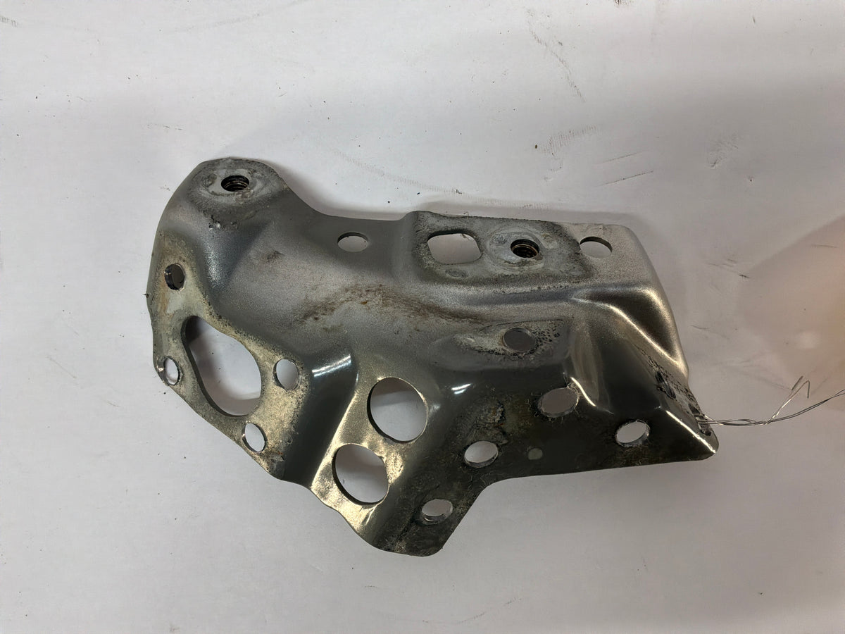2014 Chevy SS Sedan RH & LH Weld On Hood Hinge Bracket OEM