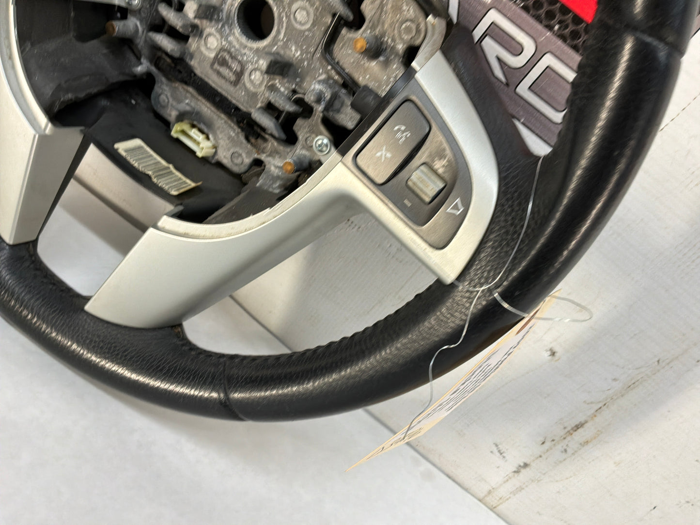 Steering wheel - Day's Parts Yard