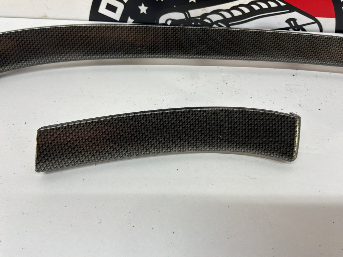 REPICTURE W/ TRIM OFF CENTER CONSOLE2009 Cadillac CTS-V Sedan Carbon Fiber Dash Trim Panel Molding Inserts OEM - Day's Parts Yard