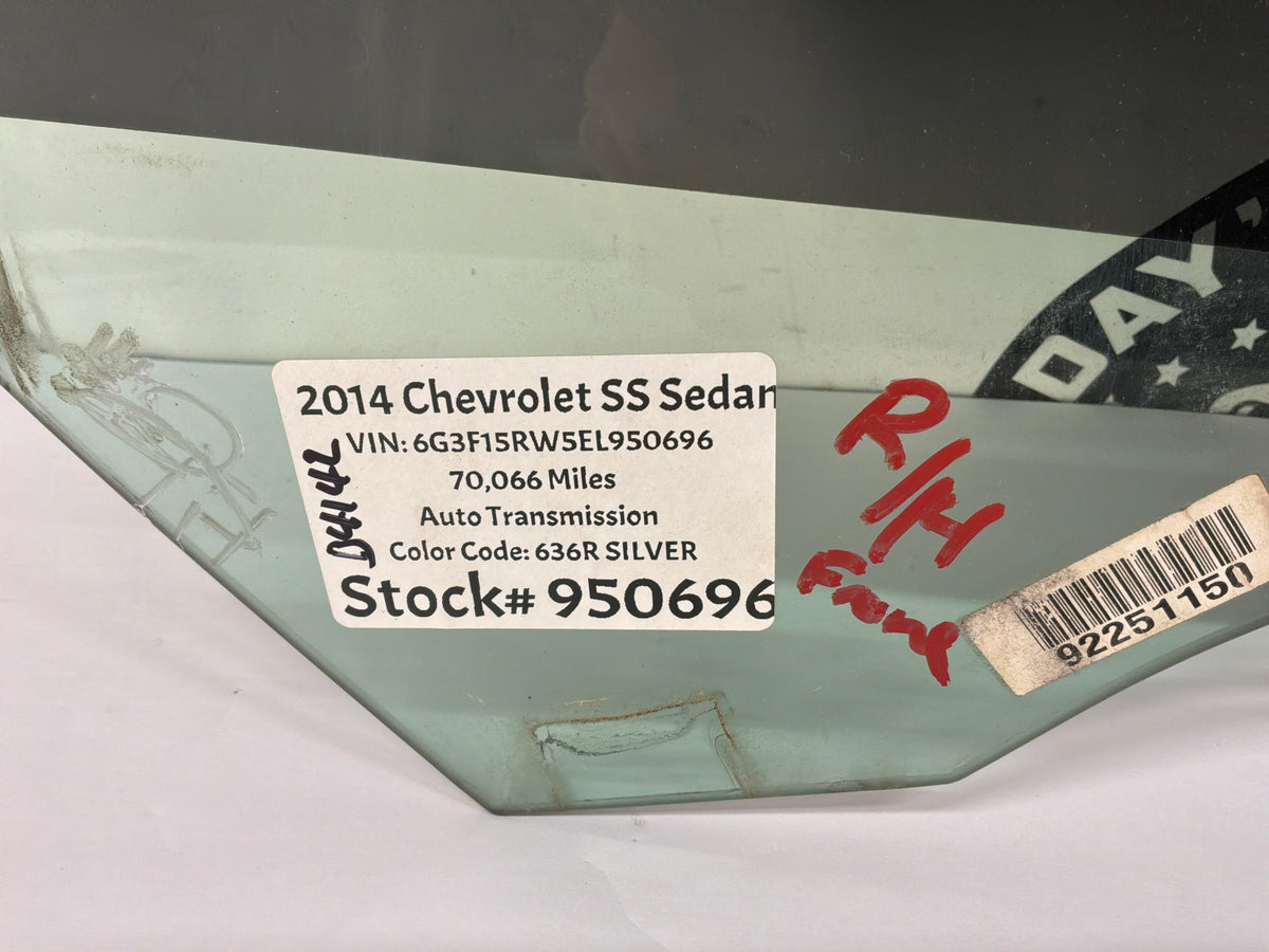 2014 Chevy SS Sedan RH Passenger Front Door Window Glass OEM