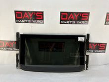 Front sunroof glass - Day's Parts Yard