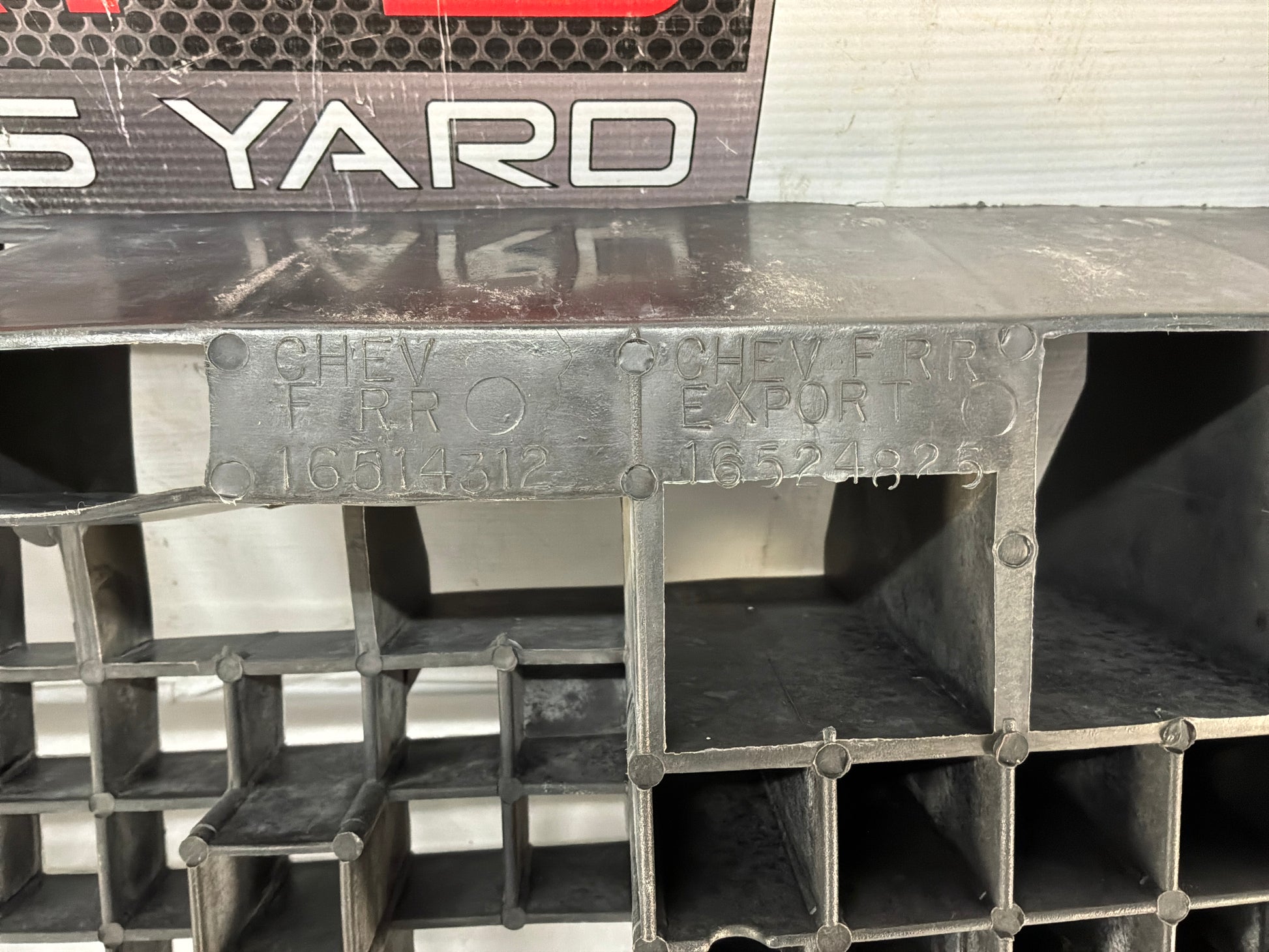 Rear bumper impact bar - Day's Parts Yard