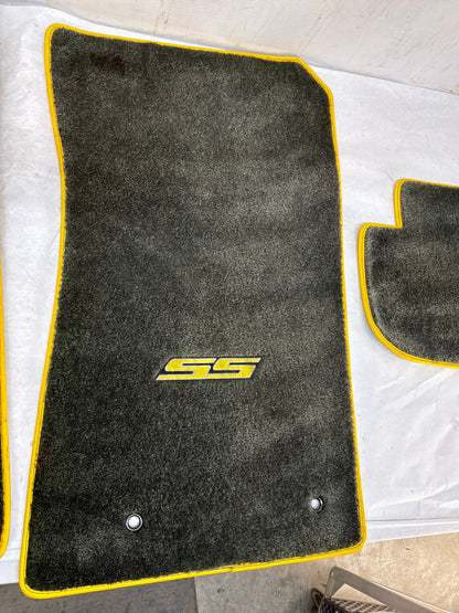2010 Chevy Camaro SS Embordered Floor Mats Front and Rear - Day's Parts Yard