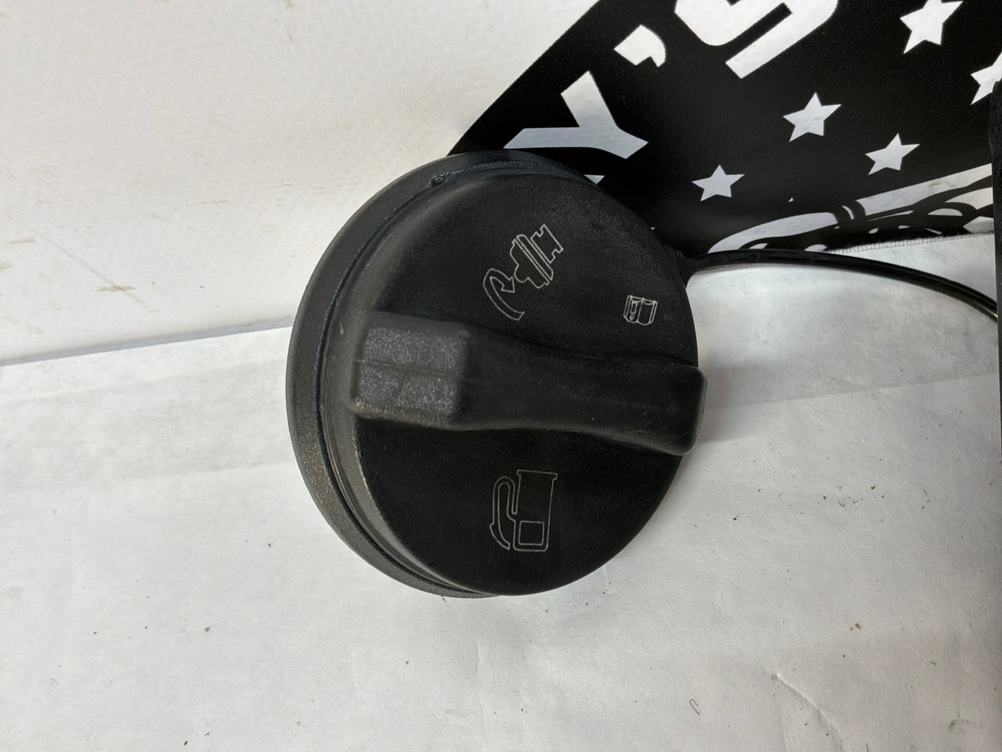 2007 C6 Corvette Convertible Gas Fuel Tank Filler Door Lid Cover w/ Cap  Black OEM