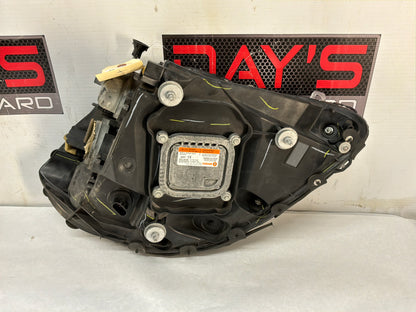 Headlight - Day's Parts Yard