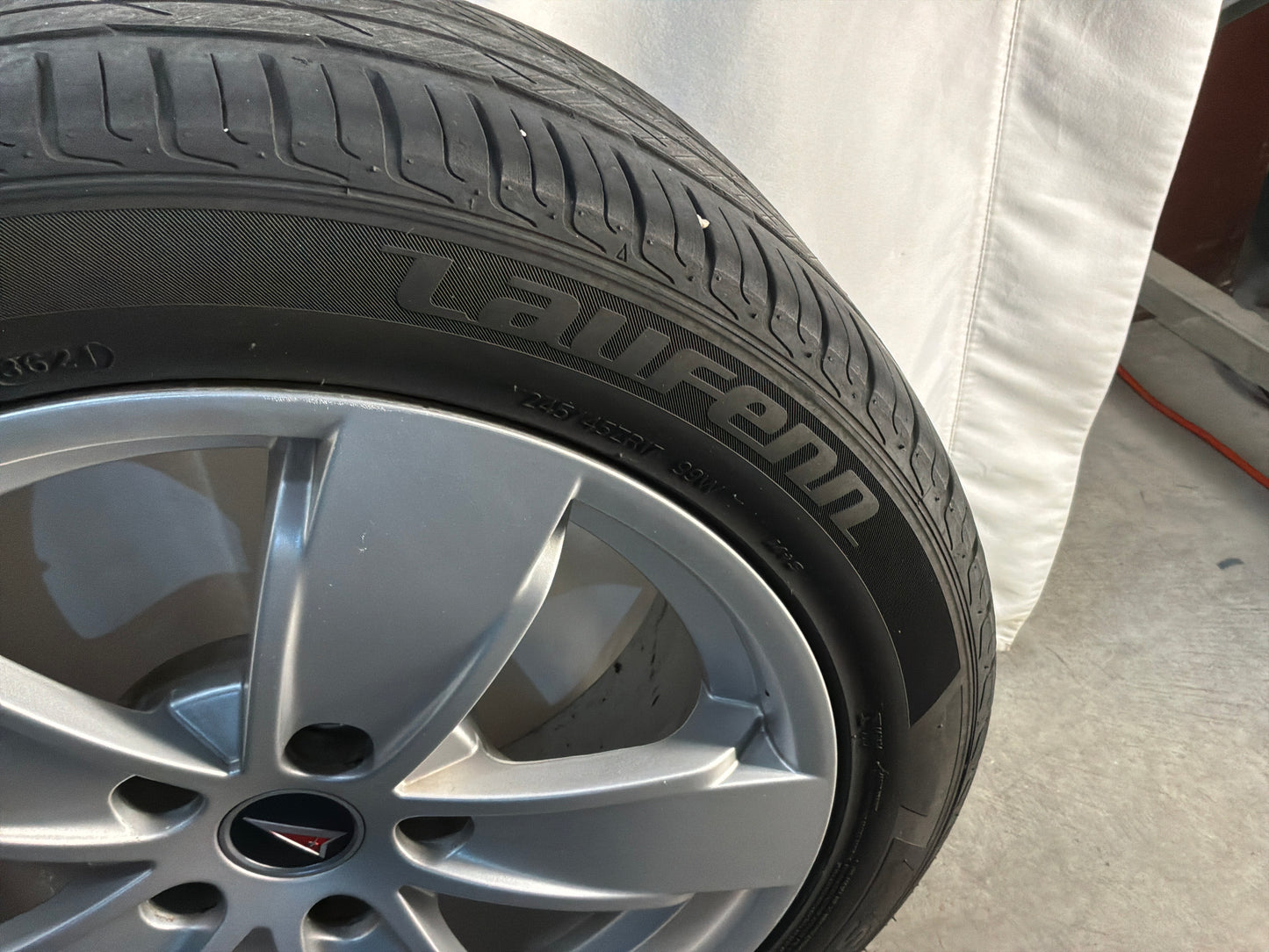2004 Pontiac GTO Factory OEM 17X8 Wheels and Tires