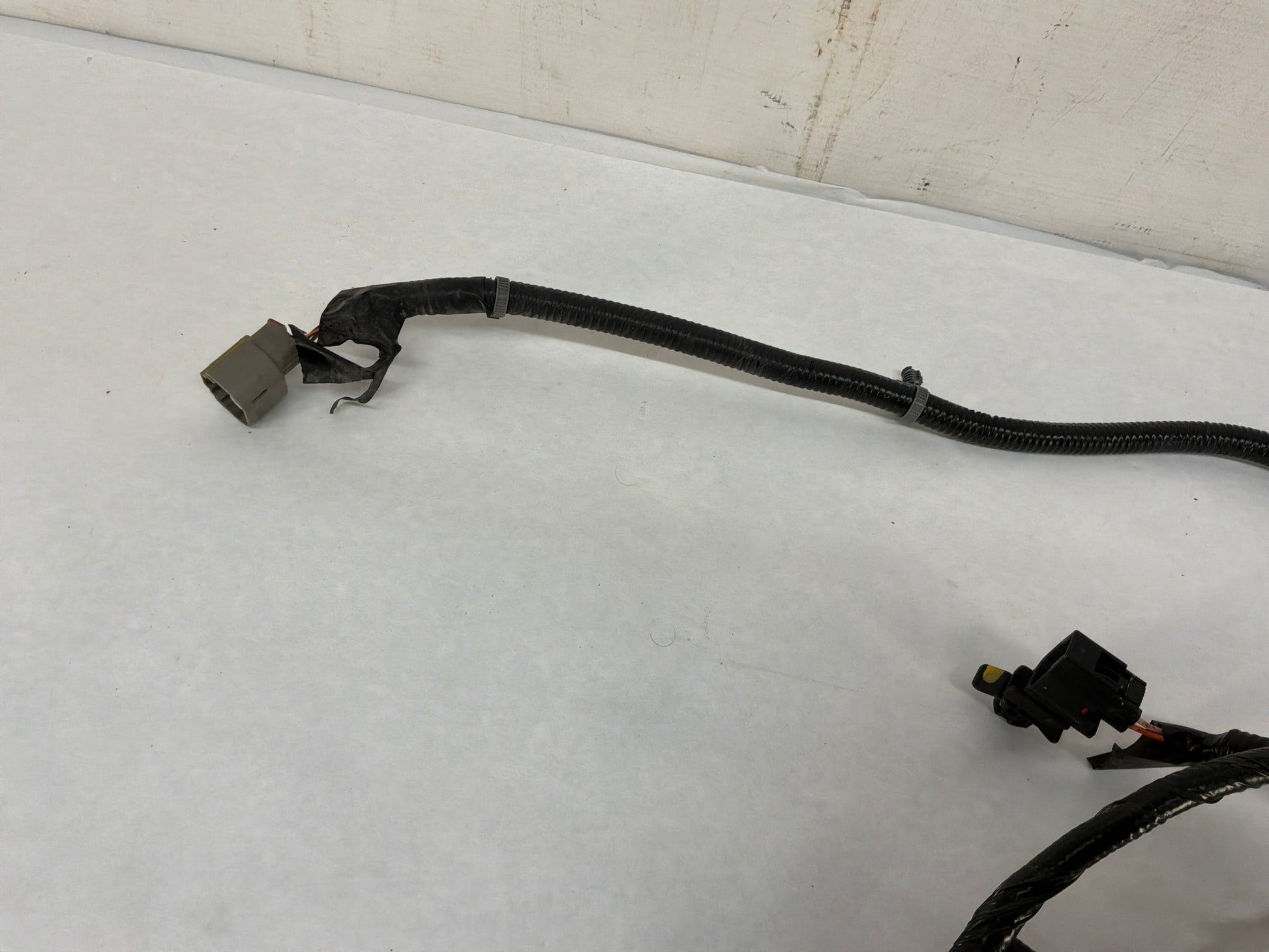 Rear cradle harness - Day's Parts Yard