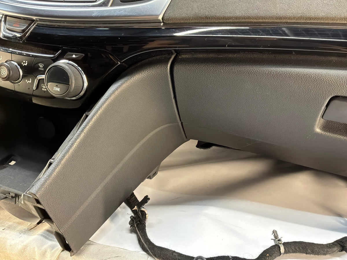 2014 Chevy SS Sedan Complete Dash OEM