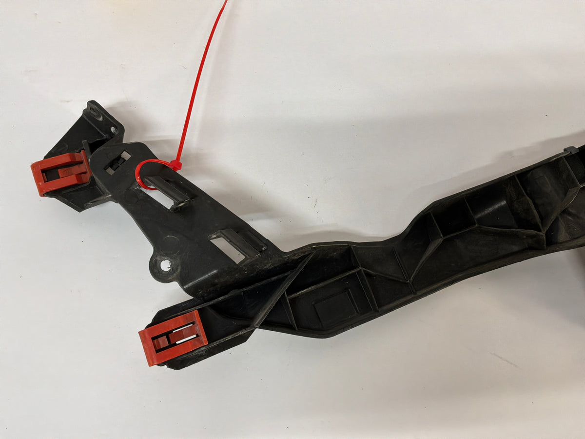 2013 Chevy Camaro ZL1 RH& LH Rear Bumper Brackets w/ Bumper Upper Support Bracket OEM