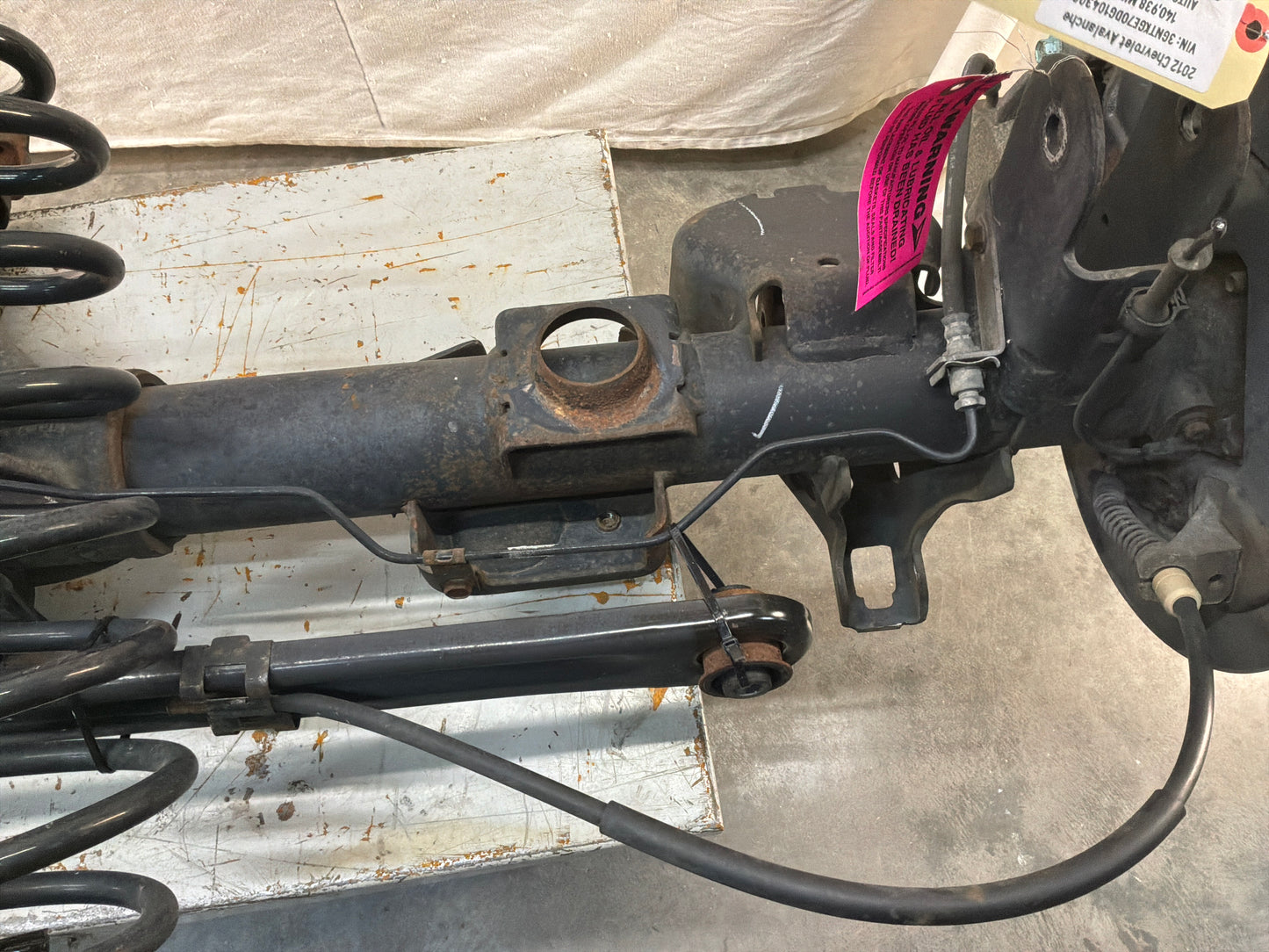2012 Chevy Avalanche 3.42 LSD Rear End Axle Carrier Rearend Differential OEM