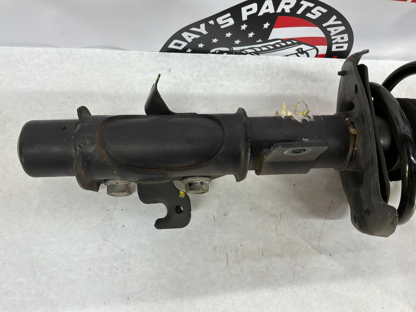 2013 Chevy Camaro 1LE RH Passenger Front Suspension Shock Strut Assembly OEM