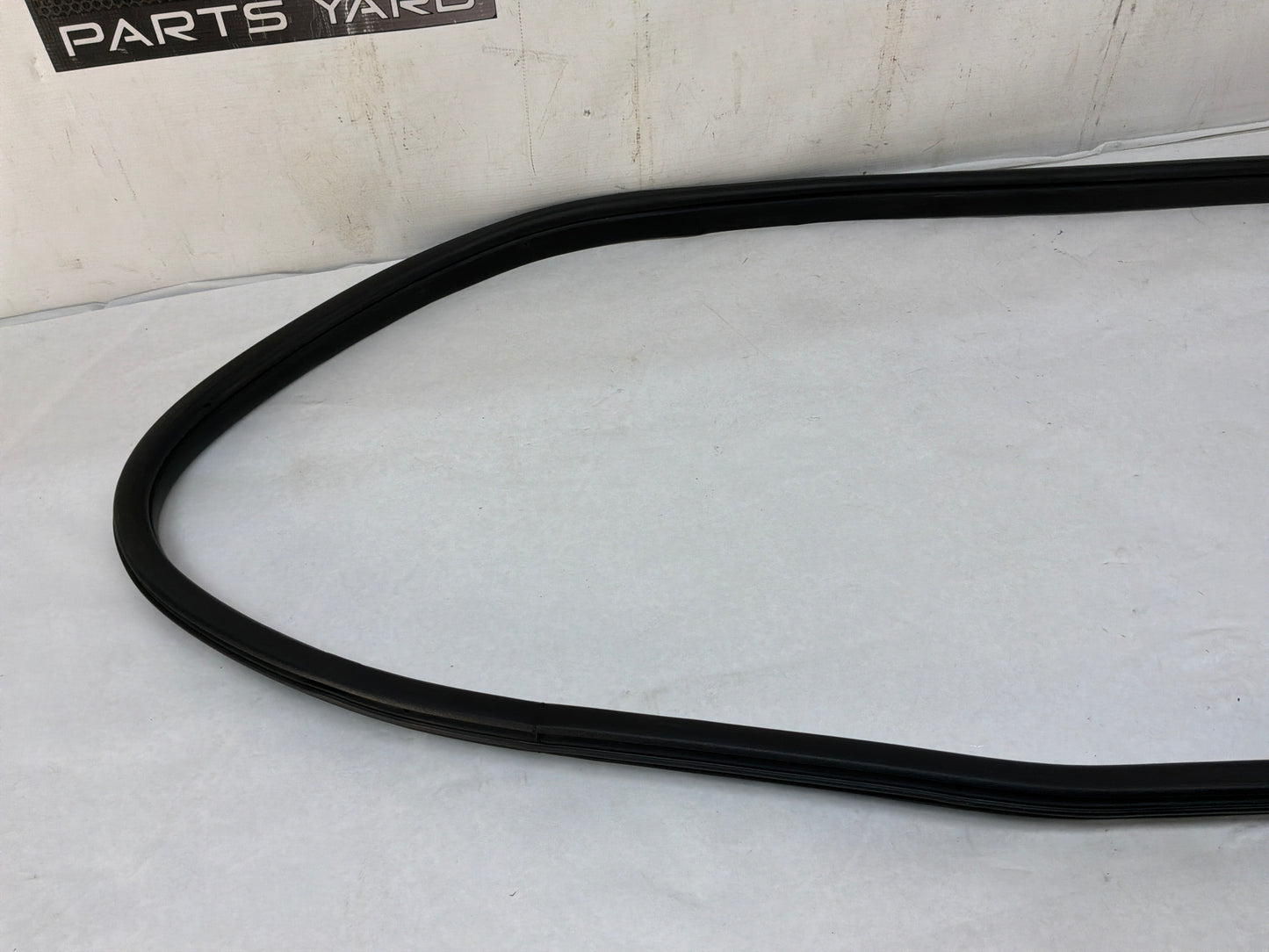 2015 Chevy SS Sedan LH Driver Front Door Weather Strip Rubber Seal OEM